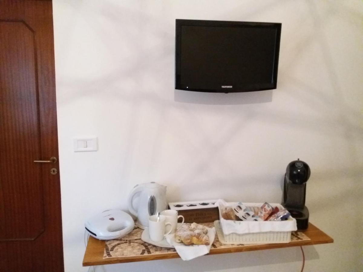 Bed & Breakfast Acquaviva Di Vullo Vincenzo Acquaviva Platani 외부 사진