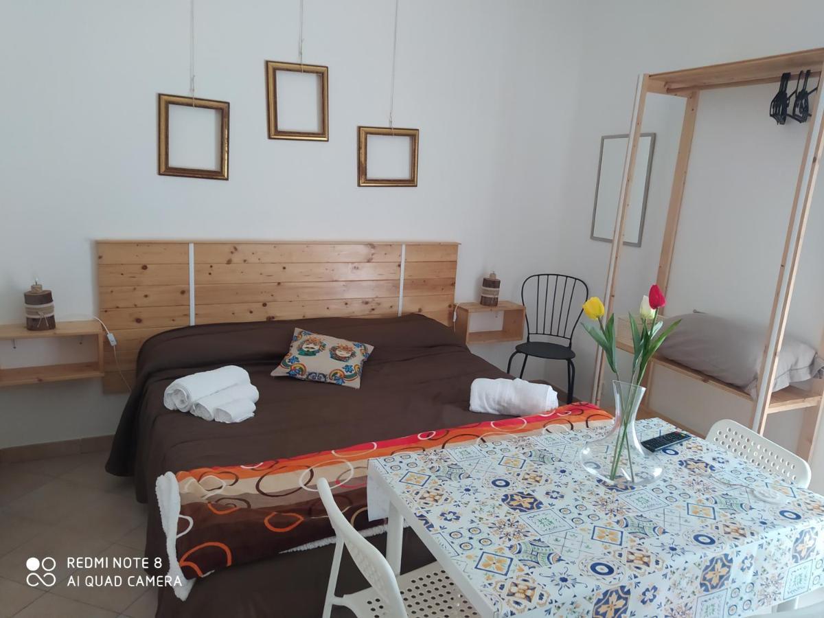 Bed & Breakfast Acquaviva Di Vullo Vincenzo Acquaviva Platani 외부 사진