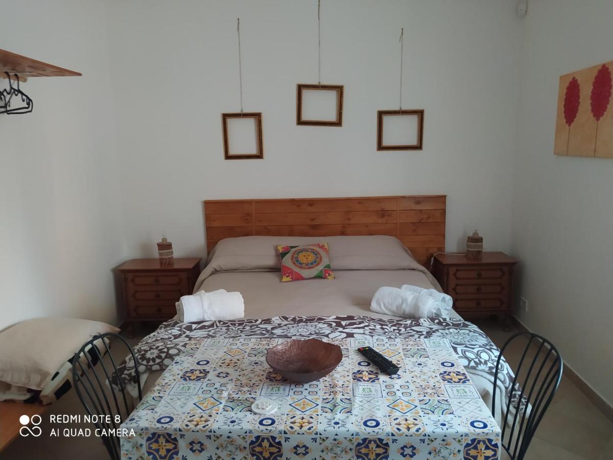 Bed & Breakfast Acquaviva Di Vullo Vincenzo Acquaviva Platani 외부 사진